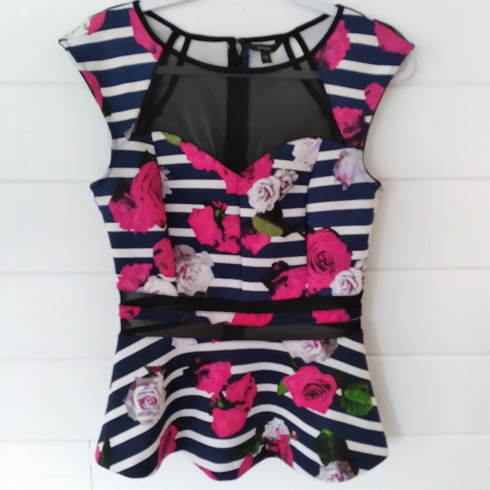 Guess unique paneled floral & striped with mesh exposed back zipper shirt in med